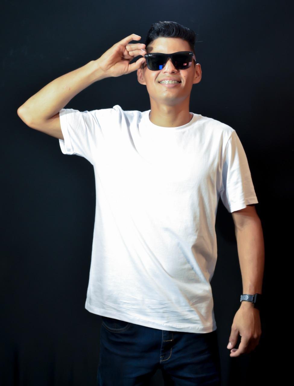 SHOWS DE NATAL - Rener Cesar, Joicy Fernandes, Patrícia Morais e a banda Estação do Forró neste sábado no Mercado Cultural