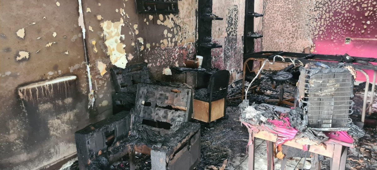 TRISTEZA: Maquiadora pede ajuda após marido ciumento incendiar salão de beleza