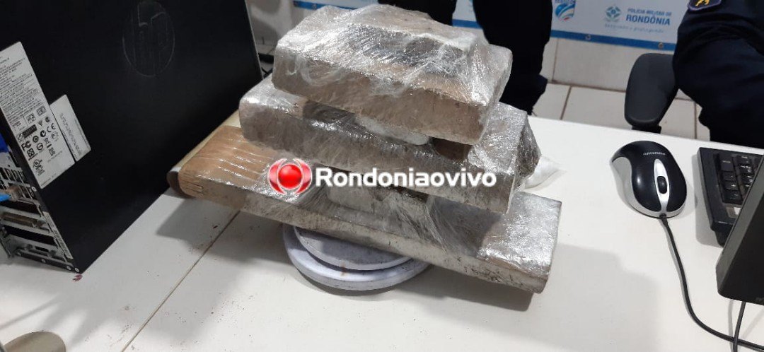 DESARTICULADA: PM fecha boca de fumo e acusados são presos com três quilos de maconha