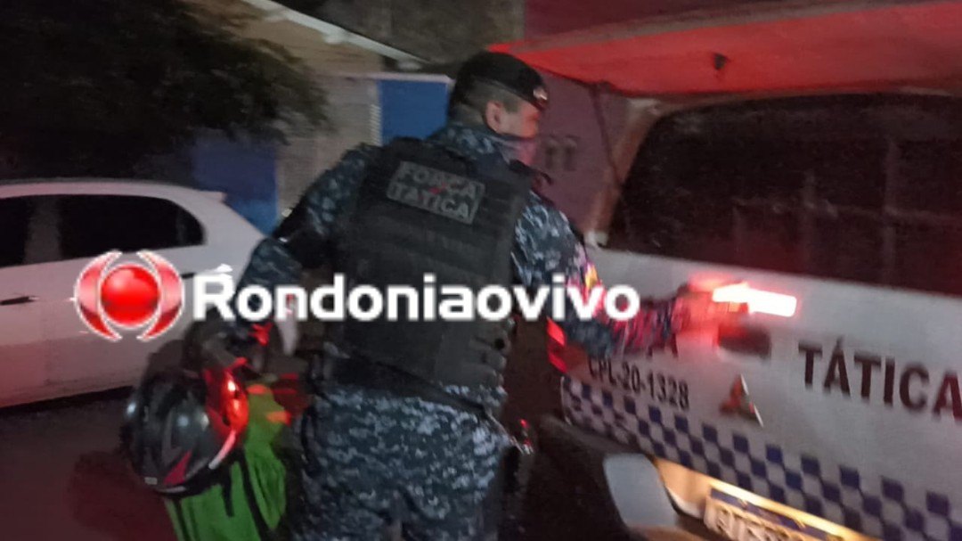 FLAGRANTE: Motoboy de delivery e adolescente são acusados de tráfico de drogas
