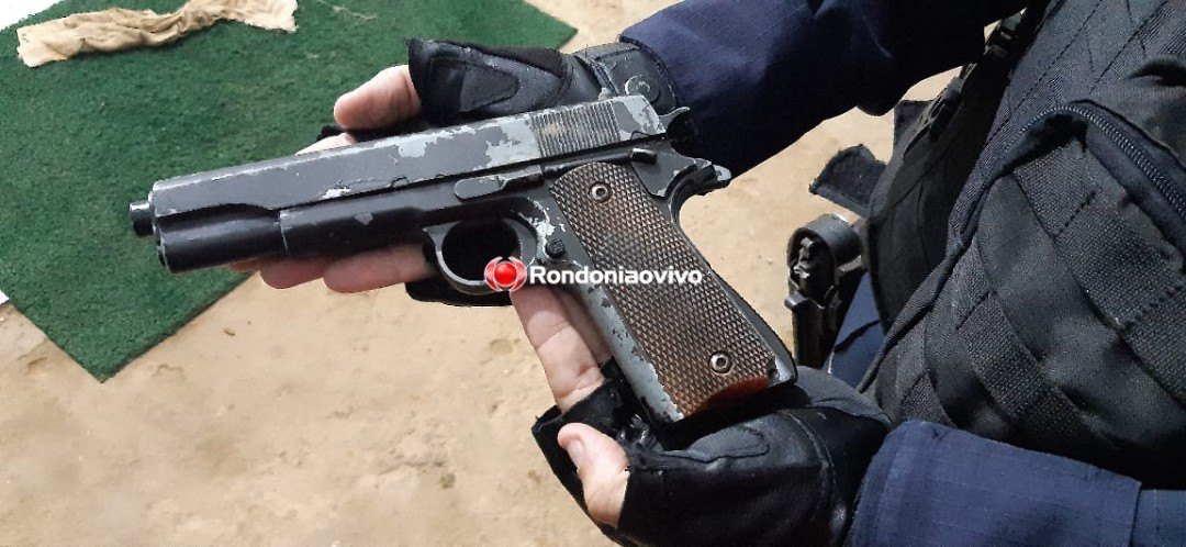 CAIU NA PISTA: Adolescente com arma falsa rouba moto de mulher e sofre acidente
