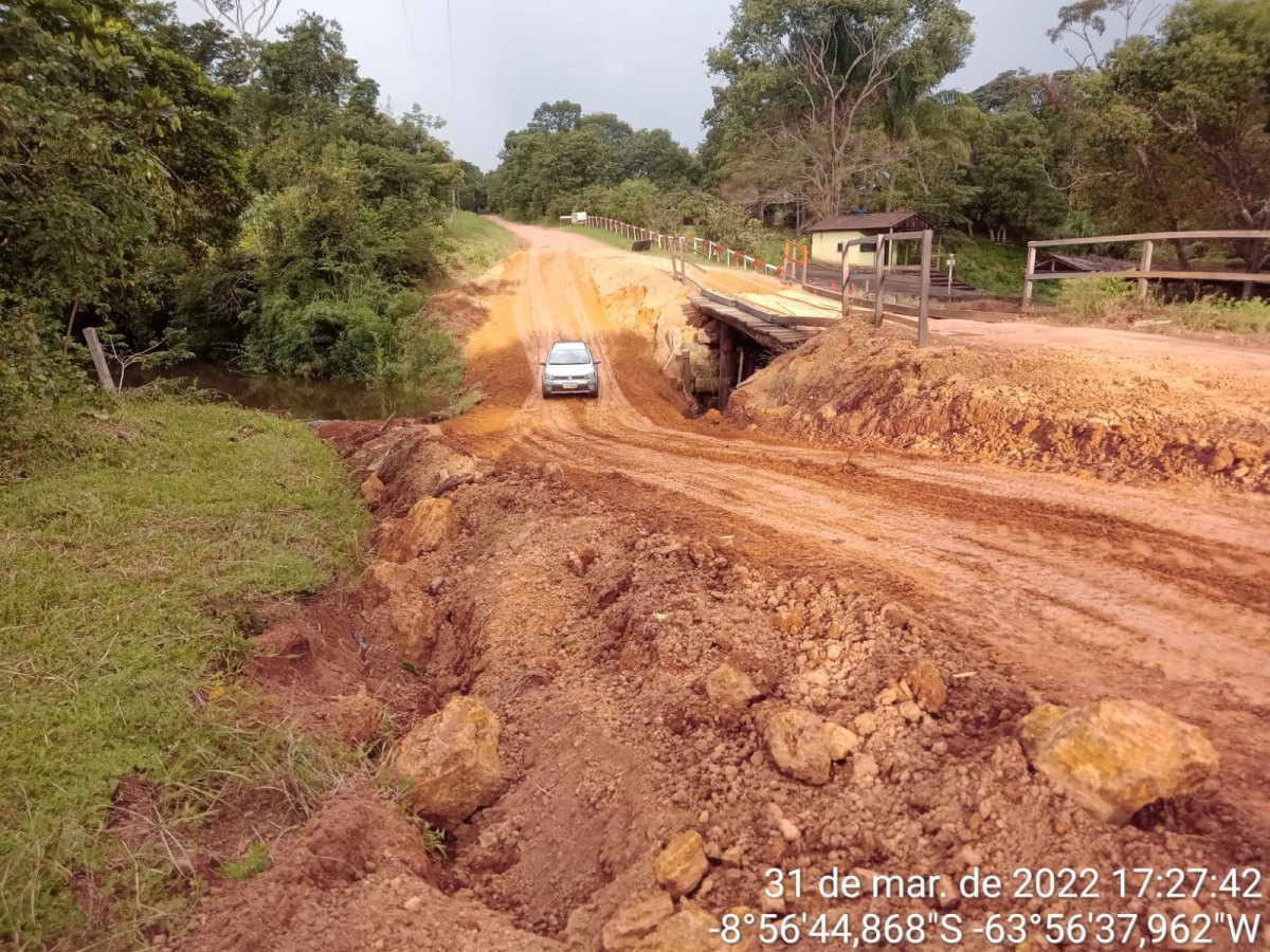 DESVIO: Obras começam a ser realizadas na Linha 22 em Porto Velho