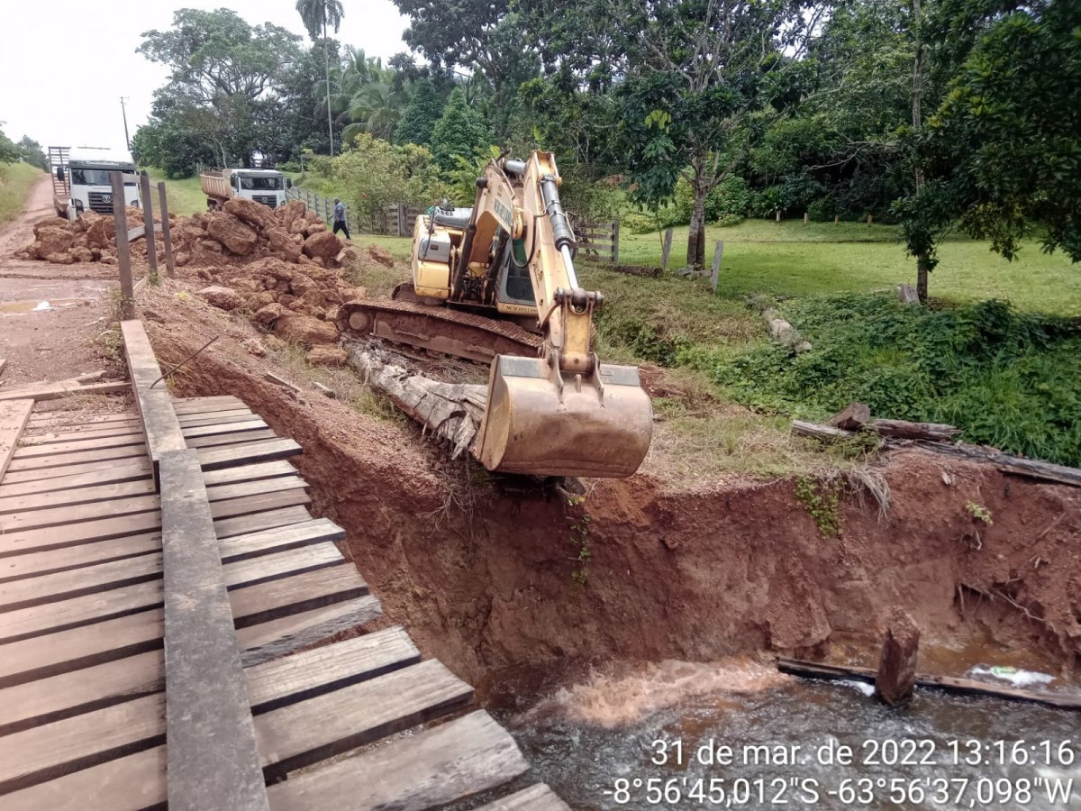 DESVIO: Obras começam a ser realizadas na Linha 22 em Porto Velho