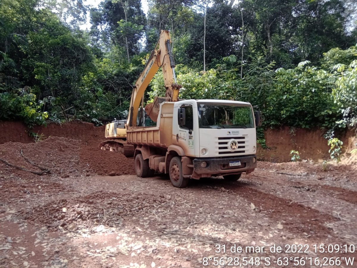 DESVIO: Obras começam a ser realizadas na Linha 22 em Porto Velho