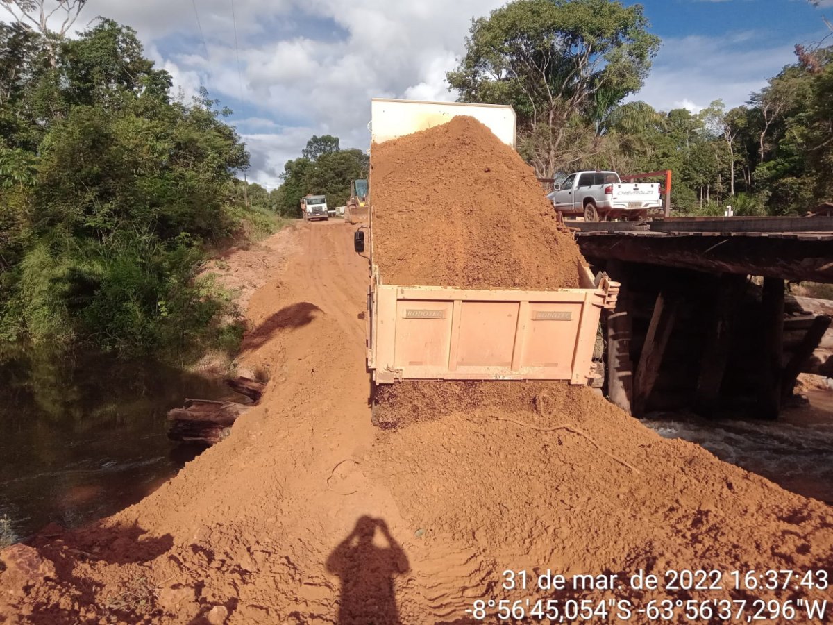 DESVIO: Obras começam a ser realizadas na Linha 22 em Porto Velho
