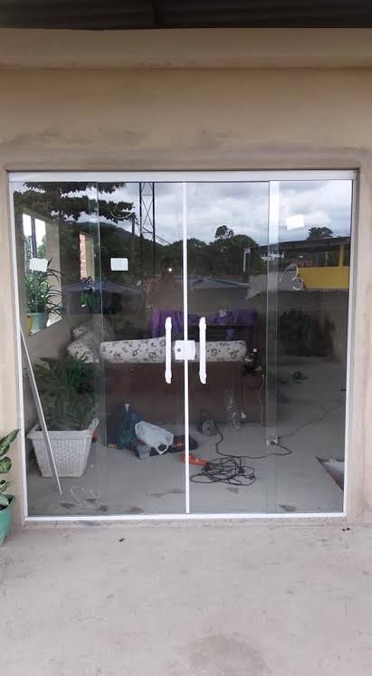 ATACADÃO DOS VIDROS: Produtos Blindex, box para banheiro, janelas e portas