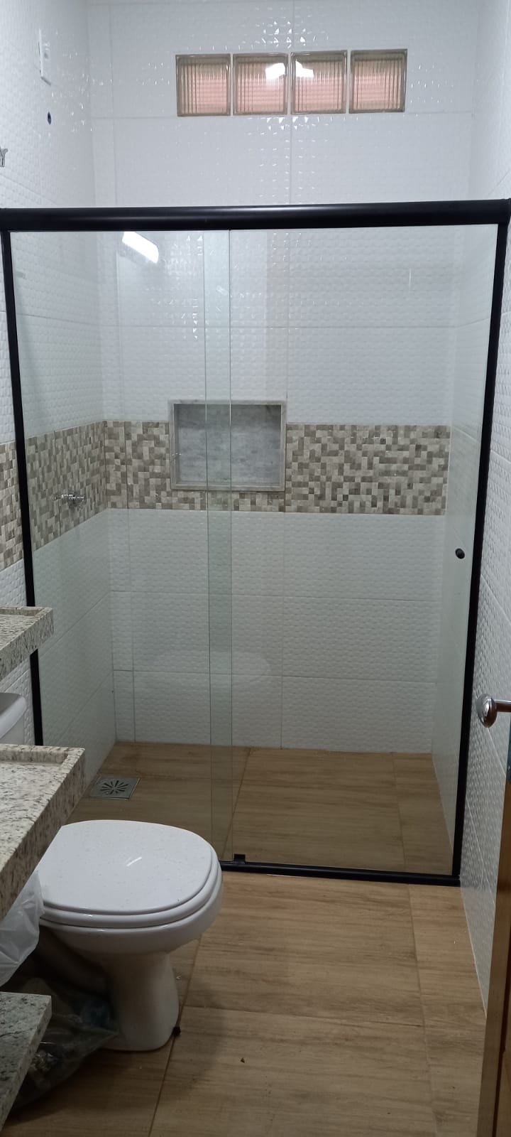 ATACADÃO DOS VIDROS: Produtos Blindex, box para banheiro, janelas e portas