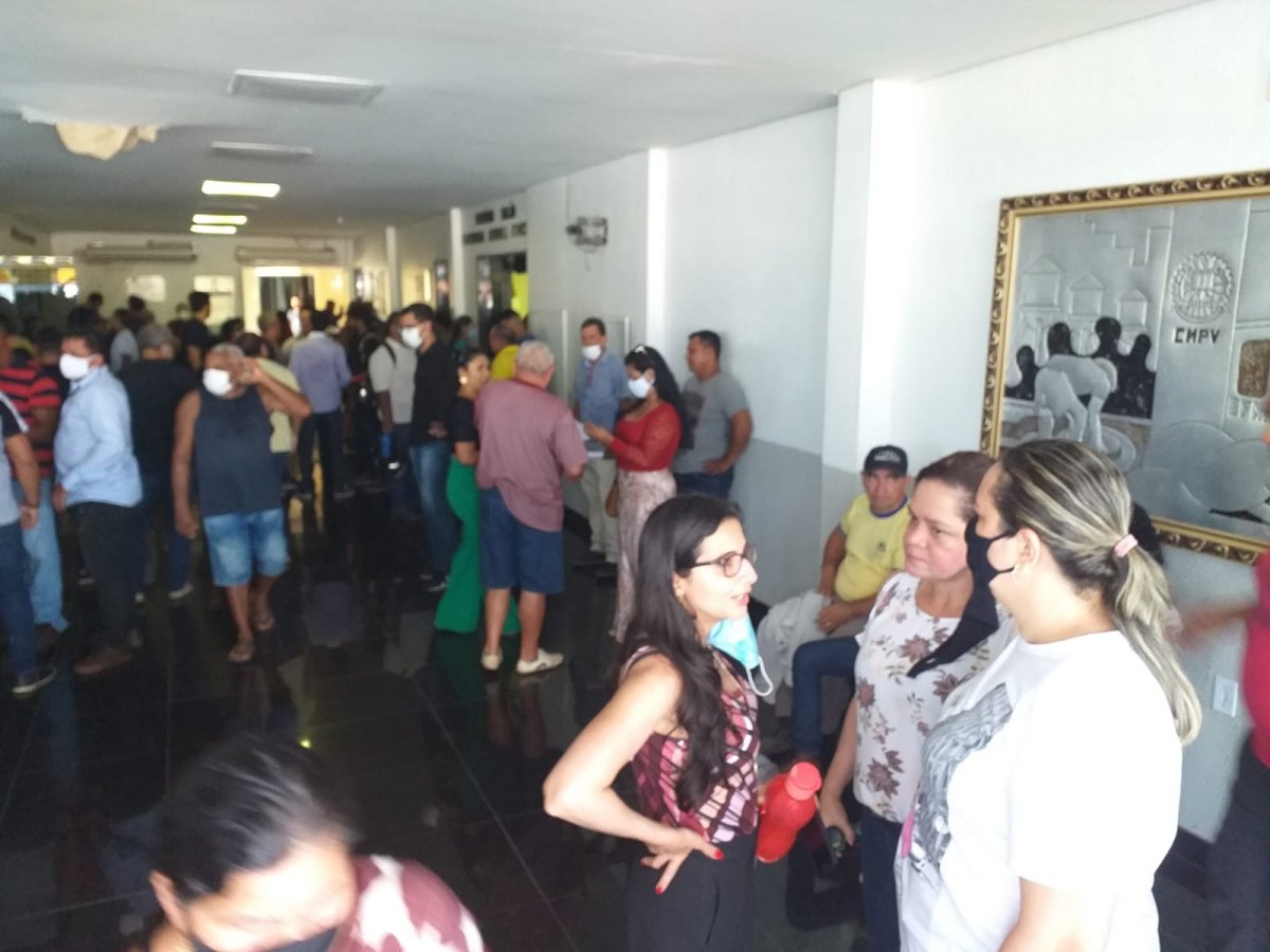 VALORIZAÇÃO: Câmara Municipal aprova pauta salarial dos servidores municipais