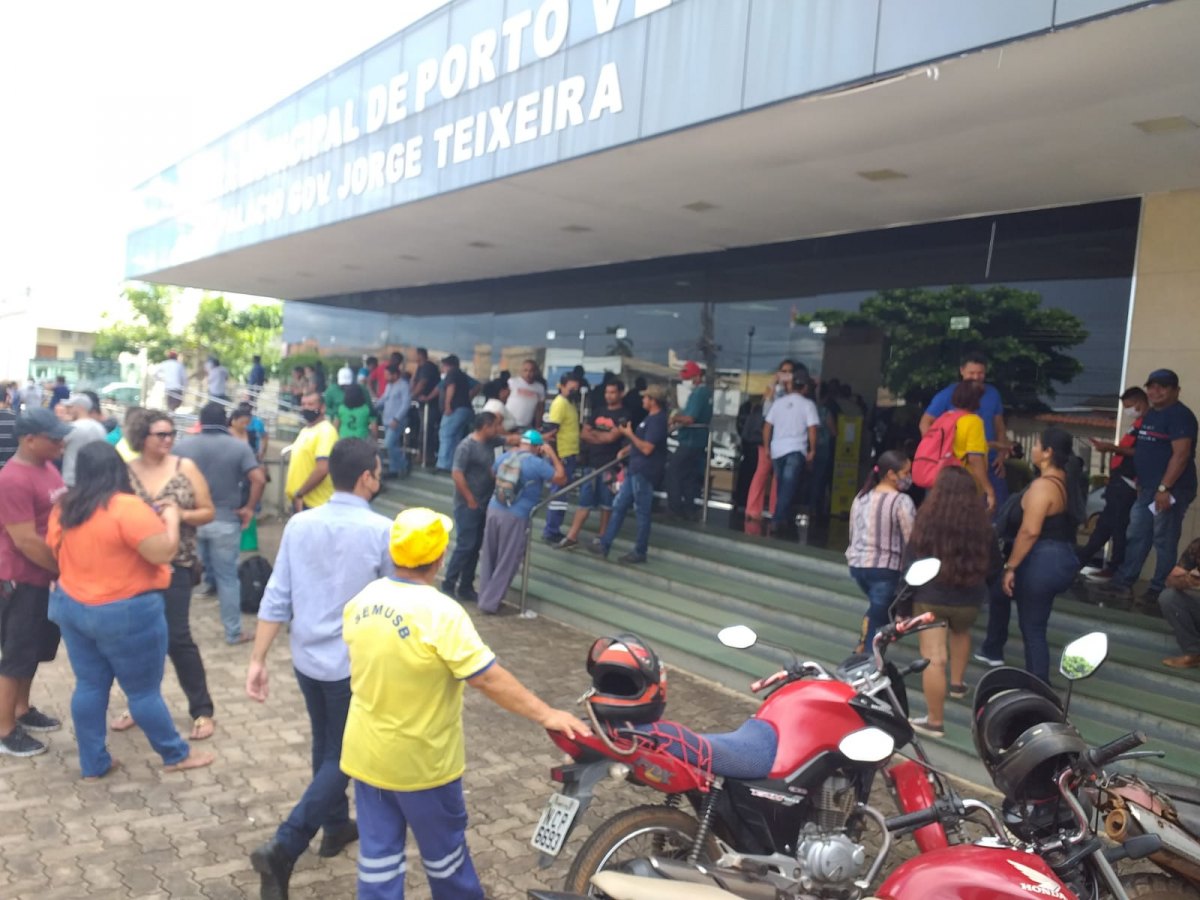 VALORIZAÇÃO: Câmara Municipal aprova pauta salarial dos servidores municipais