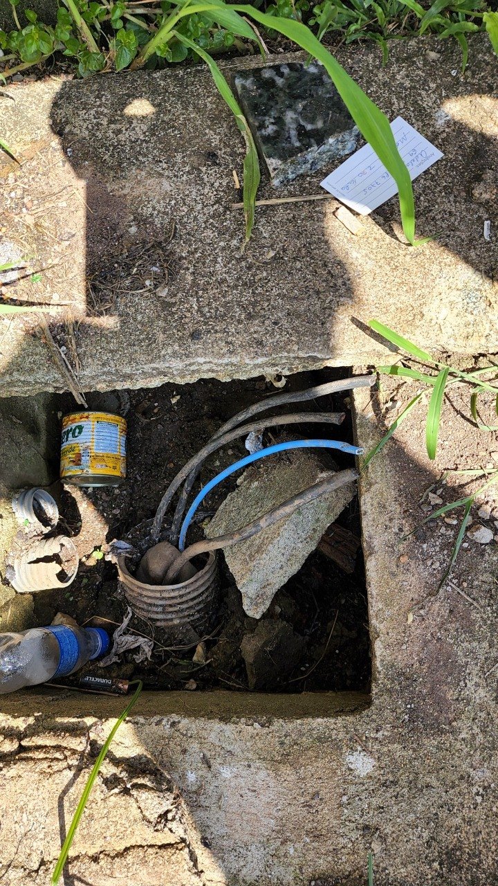 ABANDONO: Furto de fios deixa Feira do Produtor Rural às escuras