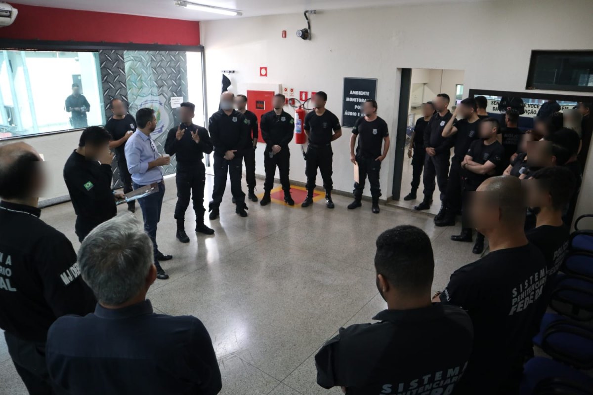 CAPITAL: Marcos Rogério (PL) visita presídio federal e se reúne com servidores da unidade