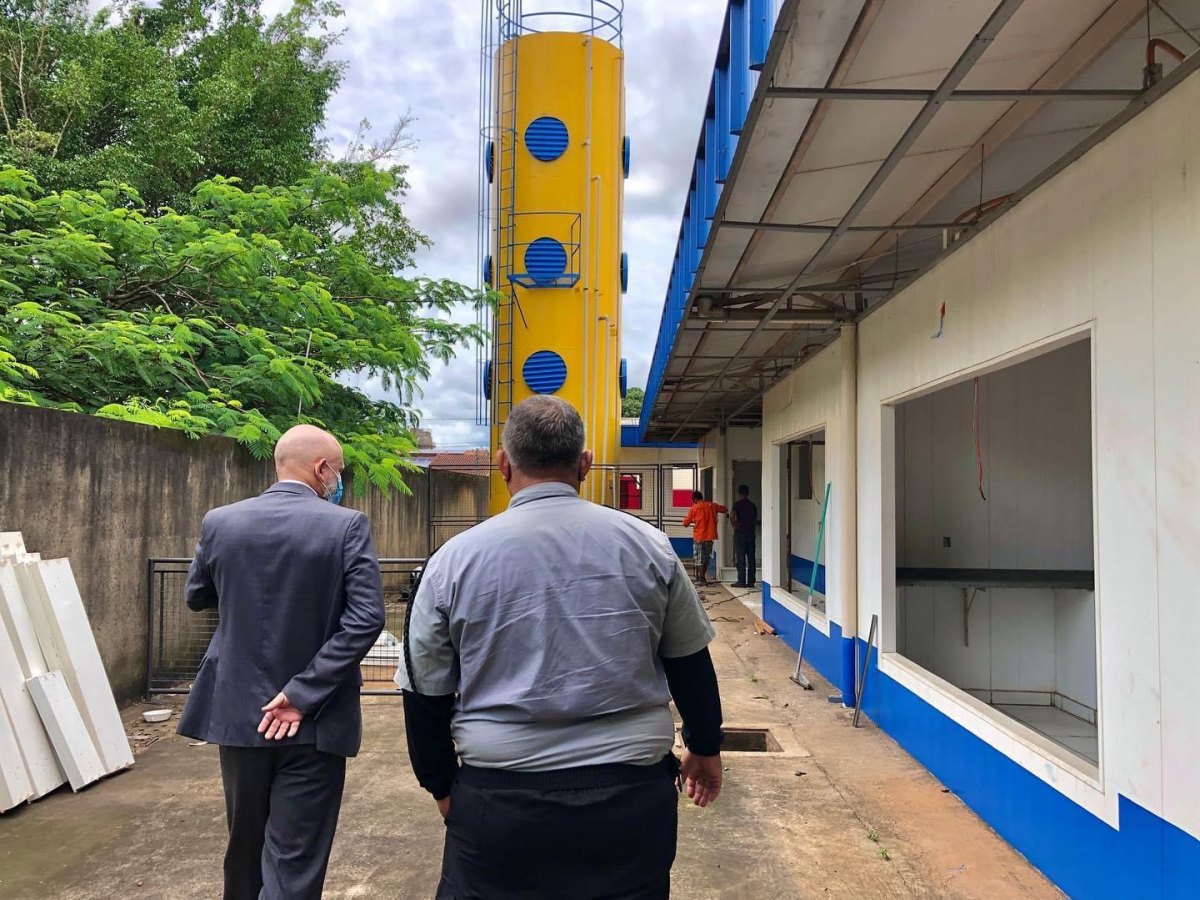 INVESTIMENTOS: Aleks Palitot participa de inauguração de creche