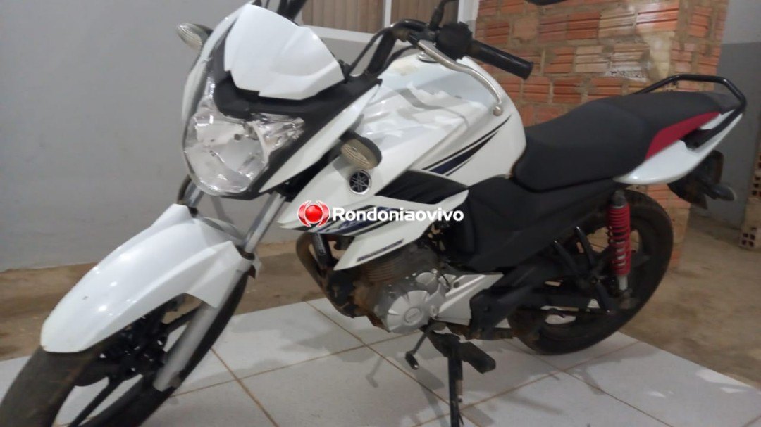 RASTREADA: Dupla furta moto de acadêmico na frente de faculdade e acaba presa