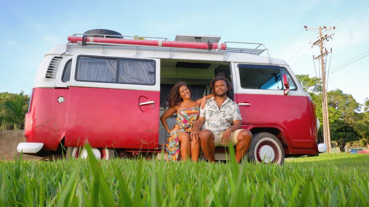 AVENTURA: Casal e kombi ‘Penélope’ chegam a Porto Velho depois de 7 mil km pelo Brasil