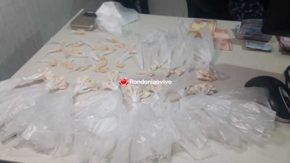 DESARTICULADA: Força Tática fecha boca de fumo, prende foragido e mais quatro pessoas