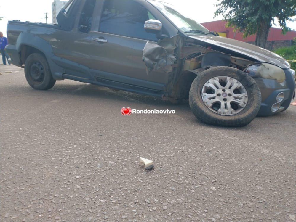 NA IMIGRANTES: Motorista de Fiat Strada foge após bater contra caminhão parado 