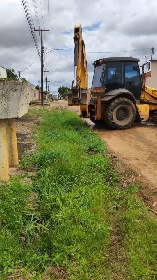 SERVIÇOS: Vereador Isaque Machado leva melhorias para o bairro Conceição