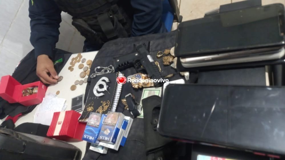 ARRASTÃO: Após roubos, bandidos são presos com farda da PC e coletes balísticos 