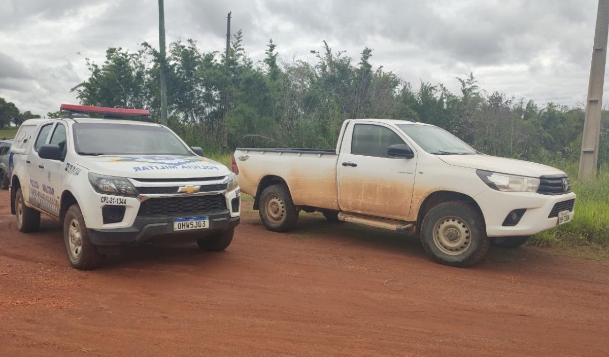 NA HORA: Polícia Militar recupera mais uma caminhonete roubada sendo levada para Bolívia 