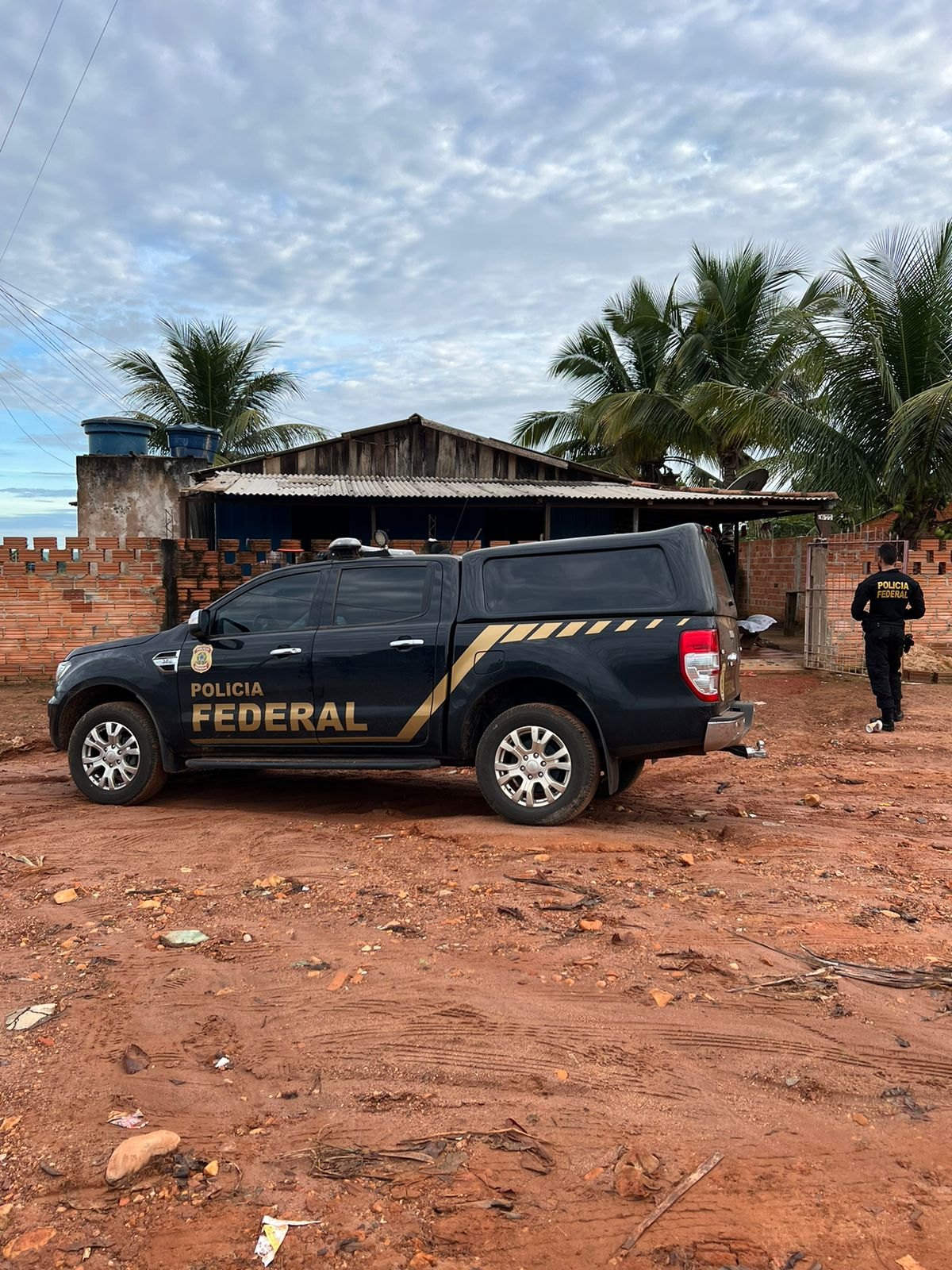 SALUTIS: Grupo criminoso tramava matar policiais e PF realiza operação