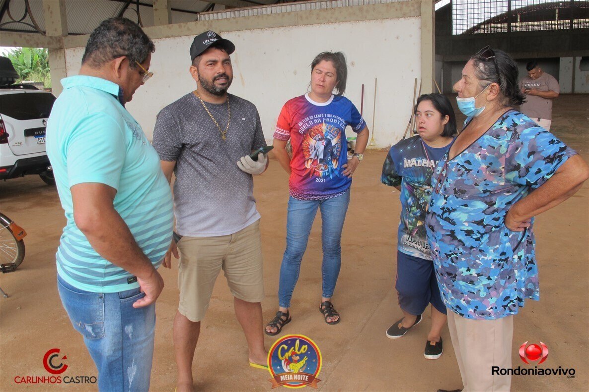 MUTIRÃO CULTURAL DA LIMPEZA - Barracões dos bumbás: Malhadinho e Flor do Campo