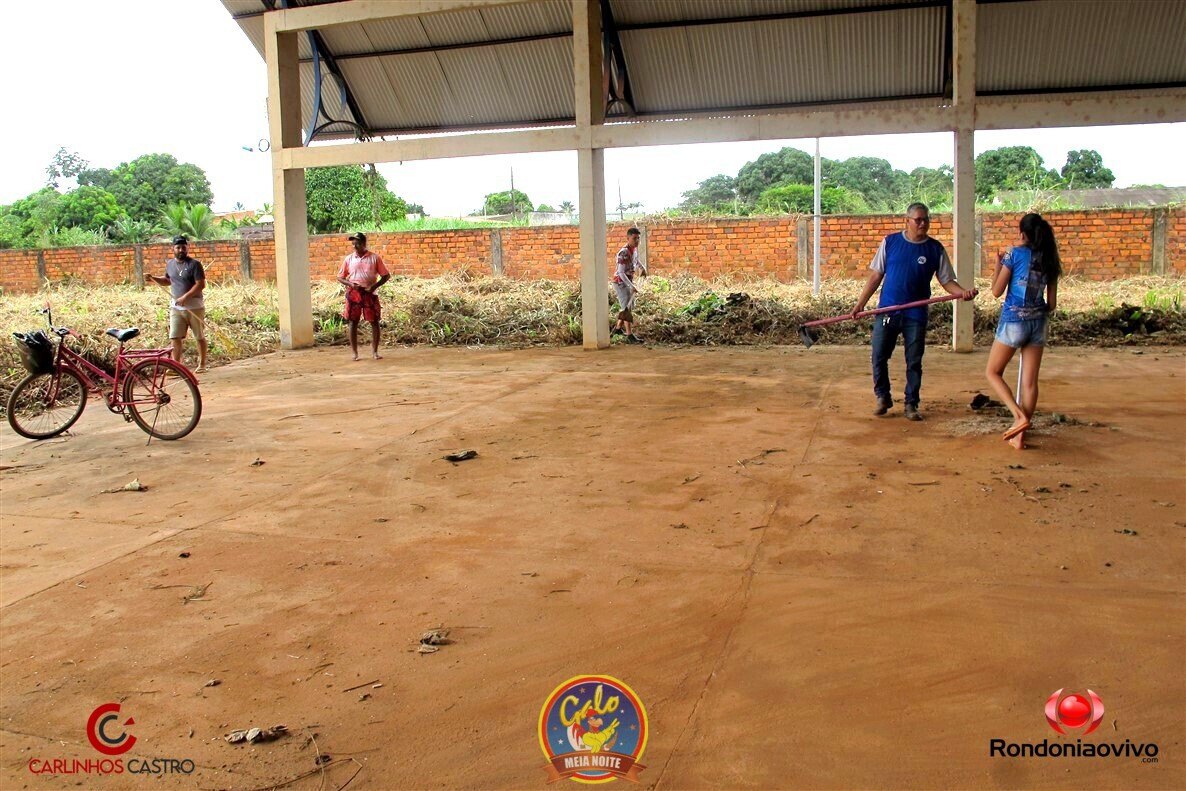 MUTIRÃO CULTURAL DA LIMPEZA - Barracões dos bumbás: Malhadinho e Flor do Campo
