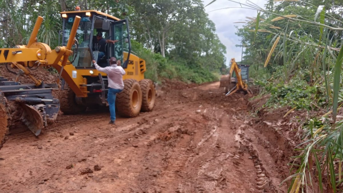 MELHORIAS: Após reportagem, Semagric deu as caras na Estrada do Belmont