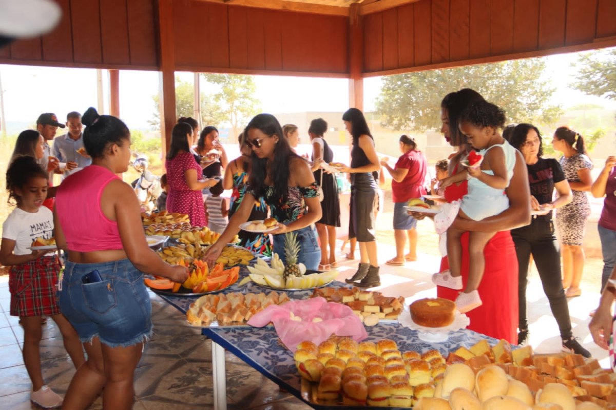 RIO PARDO: Vereador Enfermeiro Roneudo promove café da manhã para mães