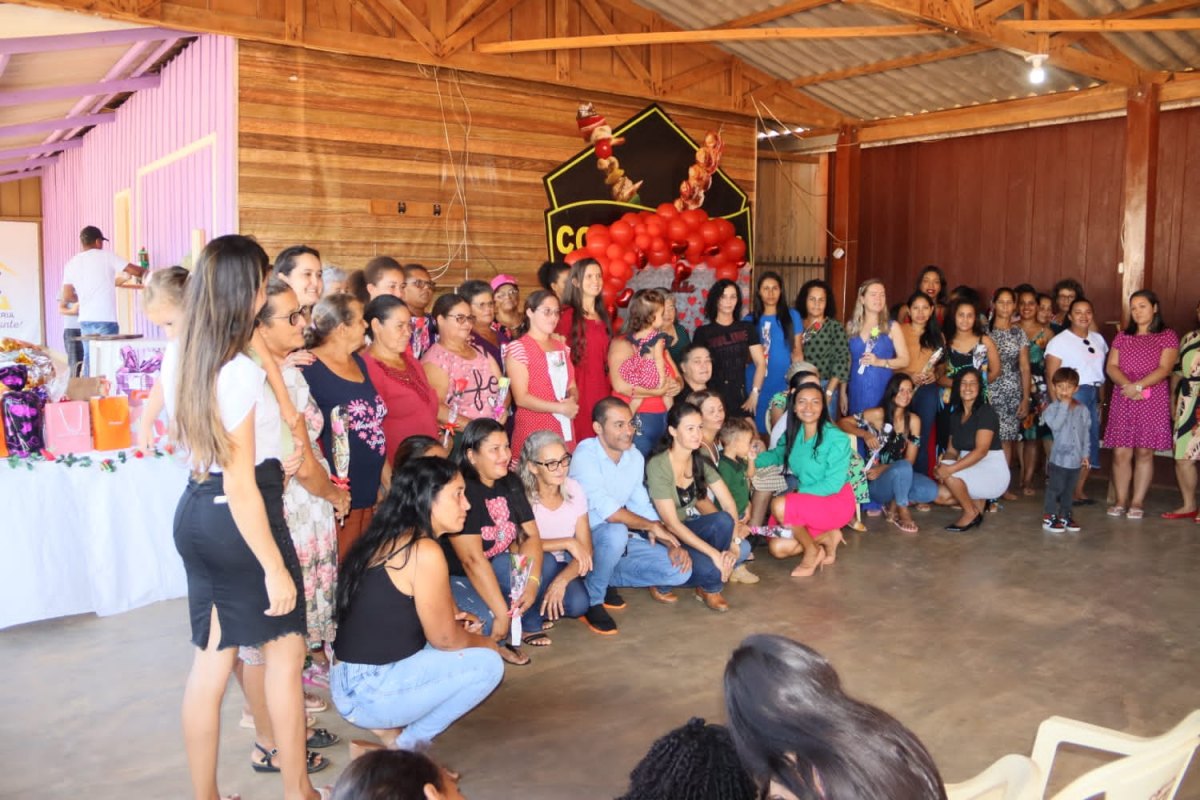 RIO PARDO: Vereador Enfermeiro Roneudo promove café da manhã para mães