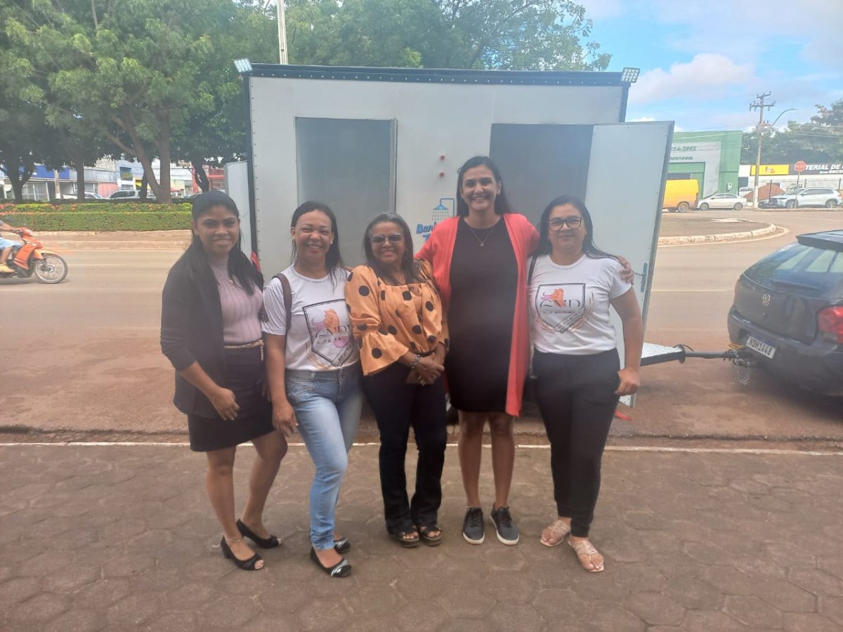 SOLIDARIEDADE: Projeto social inaugura banheiro móvel para moradores de rua de Porto Velho