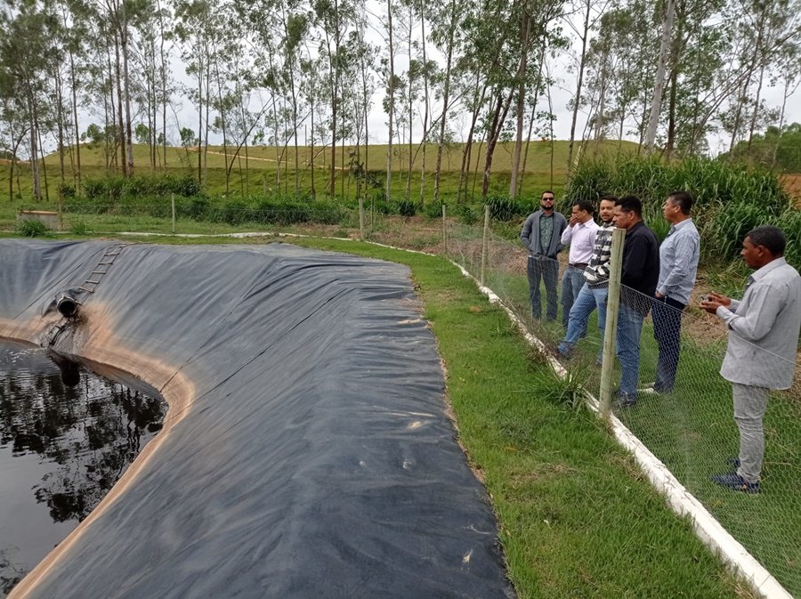 ELOGIOS: Aterro Sanitário da MFM Soluções Ambientais recebe visita de autoridades