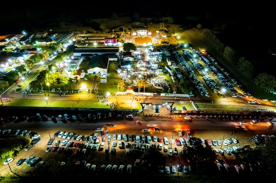 35ª EXPOCOL: Confira a festa de encerramento num show de imagens