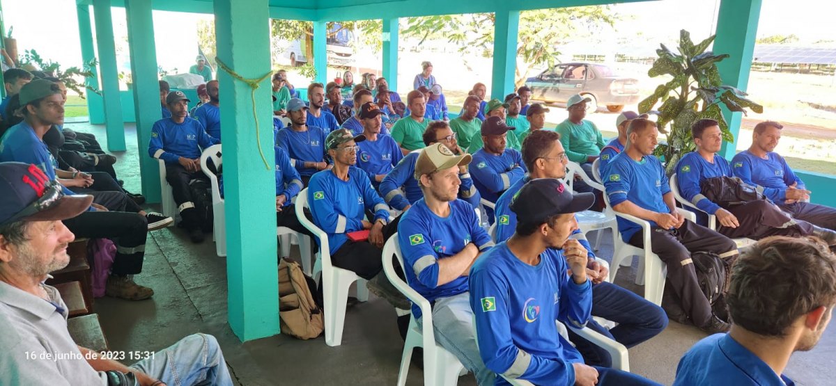 MFM e RLP RO incentivam potencial de colaboradores em palestra