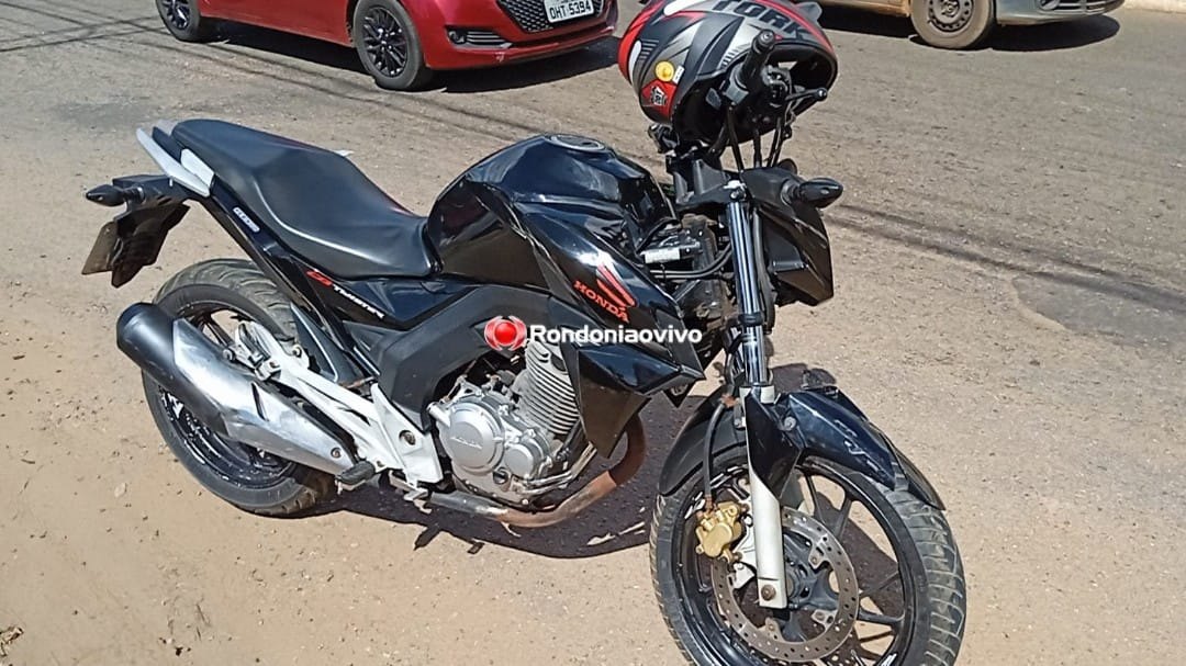 INVADIU: Mulher em carro Onix provoca acidente com três motociclistas