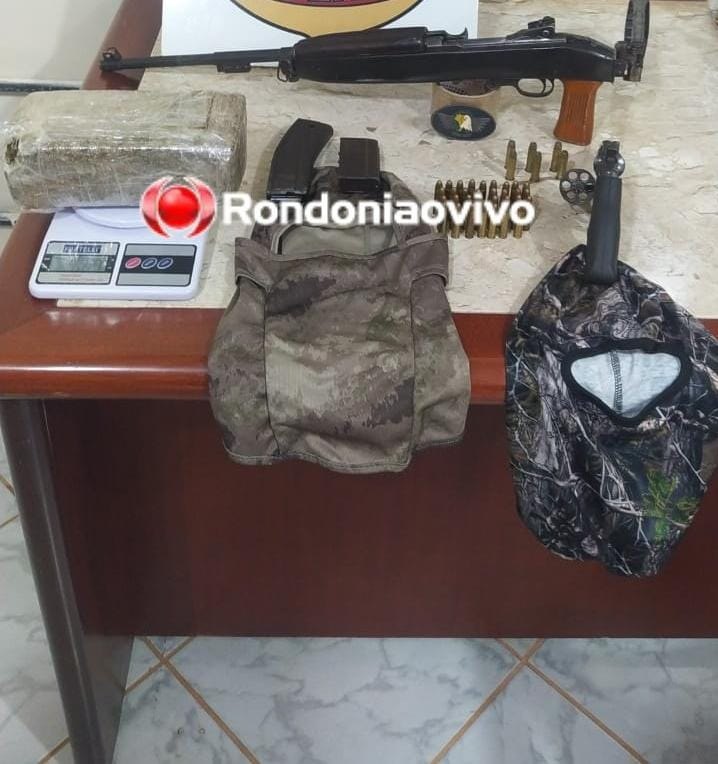 CAÍRAM: Vulgo 'Major' e comparsa são presos com armas e droga na beira do rio