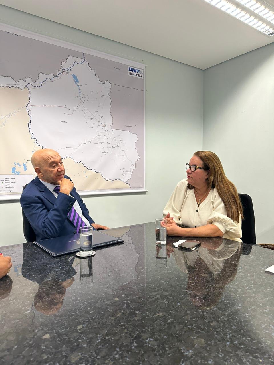 ELLIS REGINA: Vereadora acompanha votação da PEC da Transposição, em Brasília