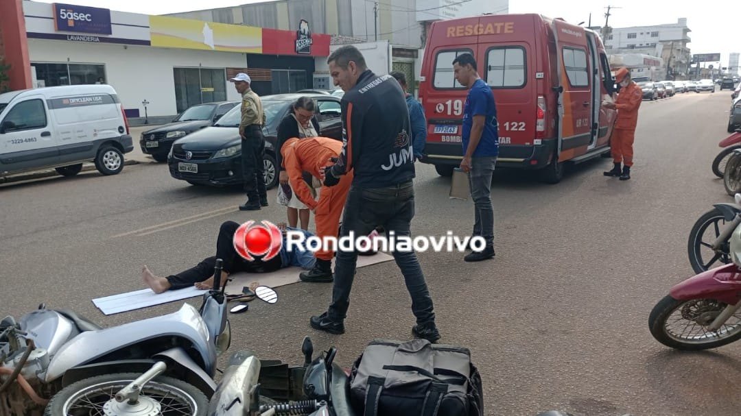 NA CALAMA: Batida entre motos deixa mulher e motoboy feridos