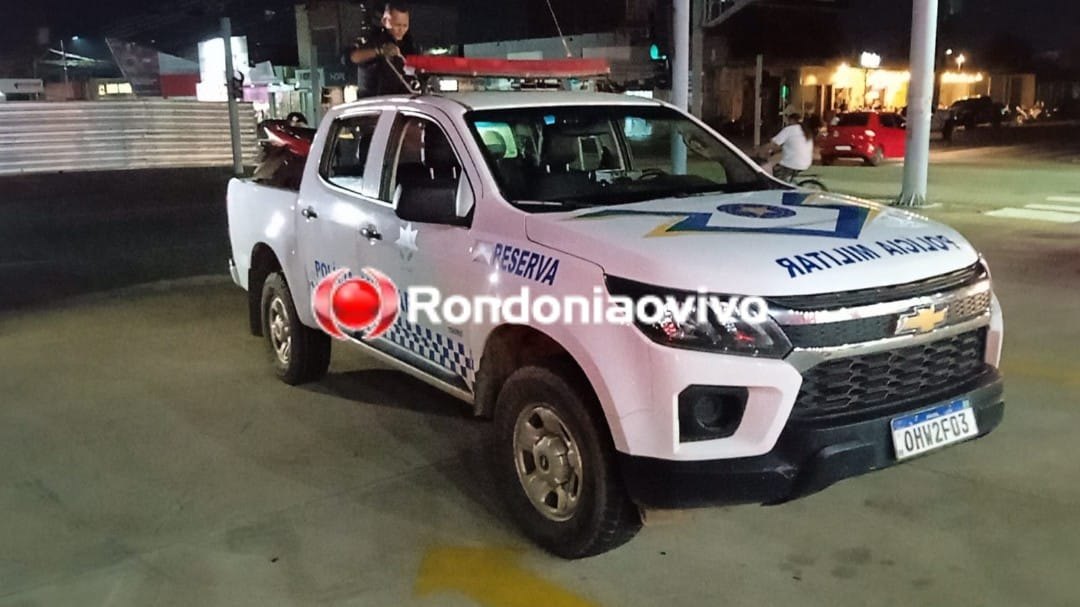 CAÍRAM DE MOTO: Apenado e foragido são presos após roubo e perseguição no Centro