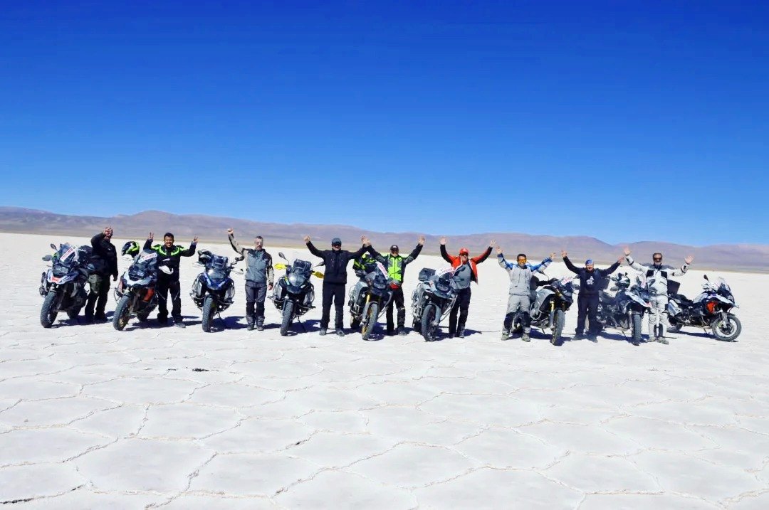 SALAR DE UYUNI: Tour de moto acontece em janeiro  