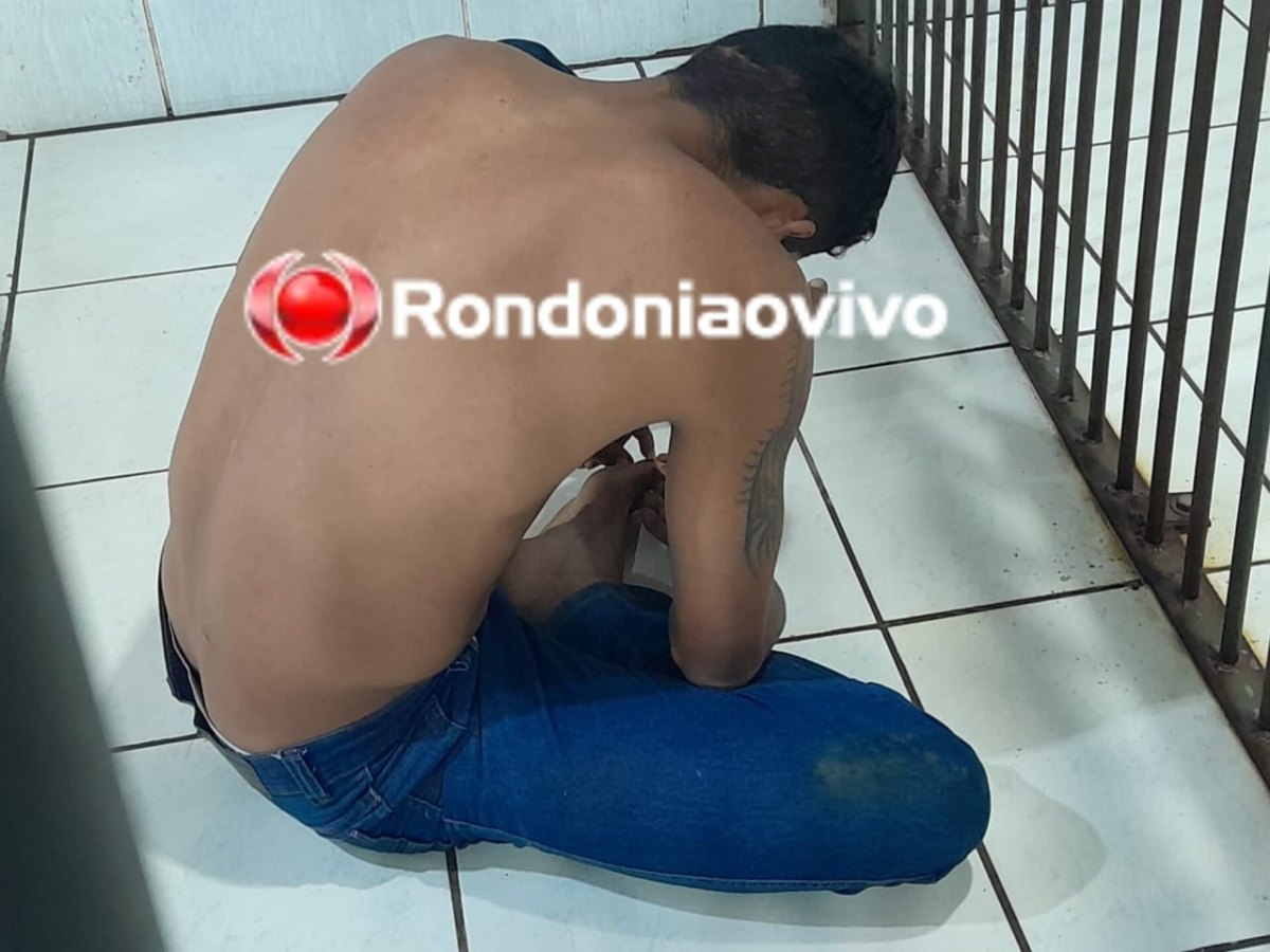 QUERIA ESCAPAR: Ladrão é preso embaixo da cama após roubar moto rastreada de mulher