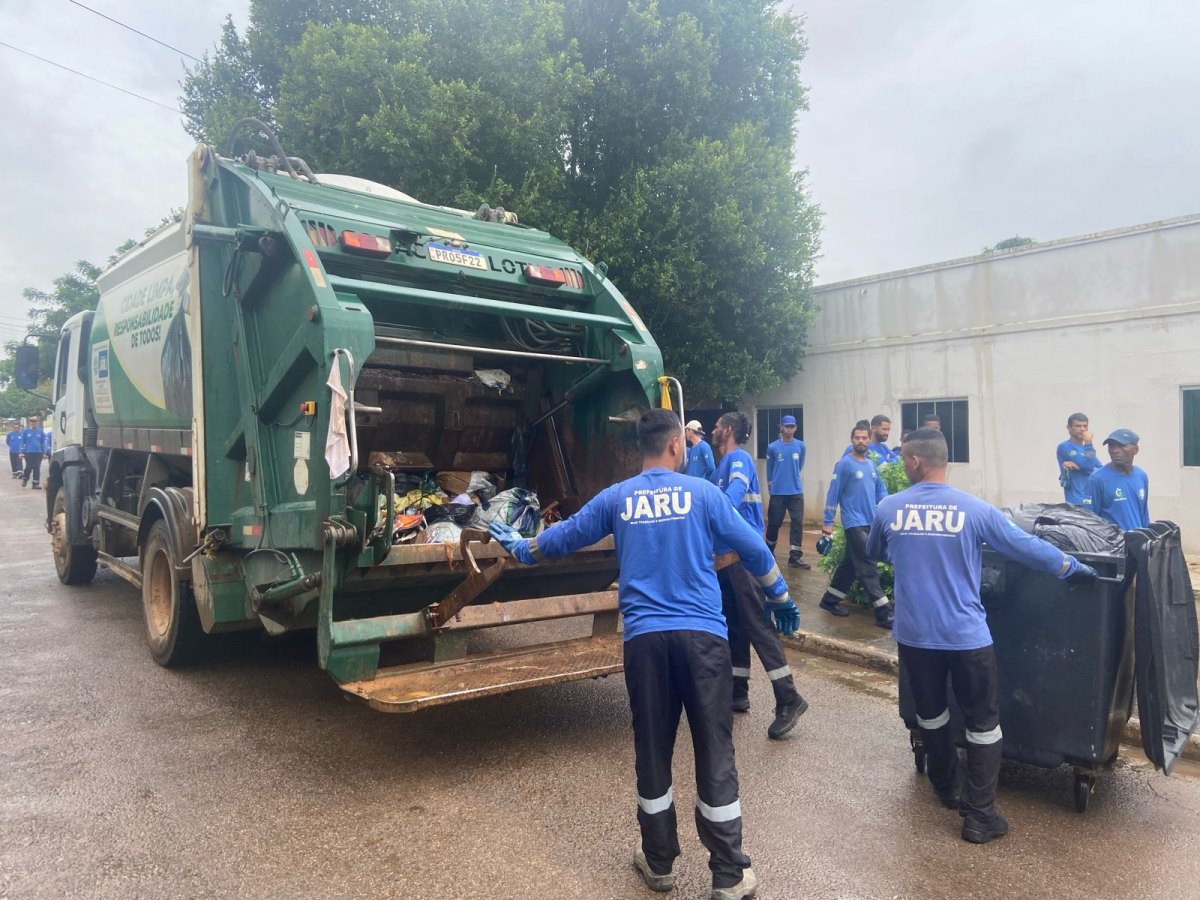 Treinamento Prático NR 38: Rondônia Limpeza Pública e Privada capacita coletores em Jaru