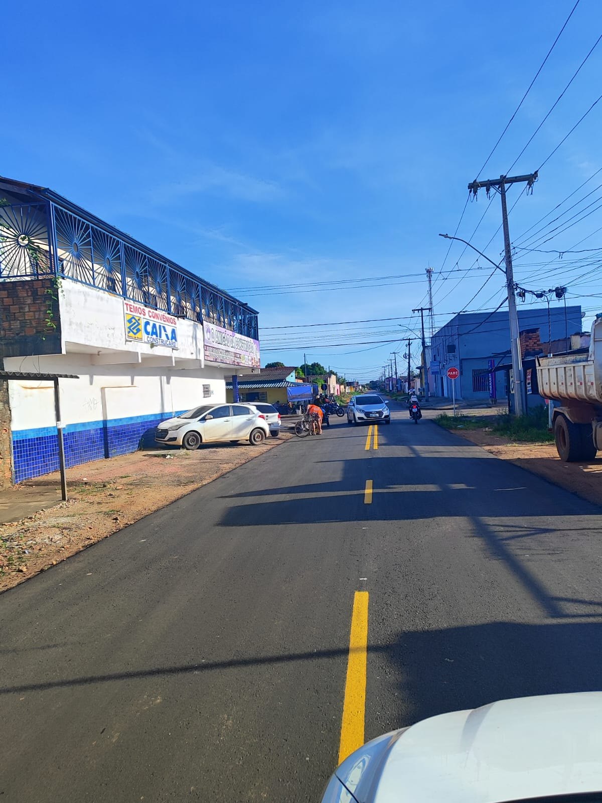 EDWILSON NEGREIROS: Vereador pede e prefeitura instala mais sinalizações e redutores de velocidade 