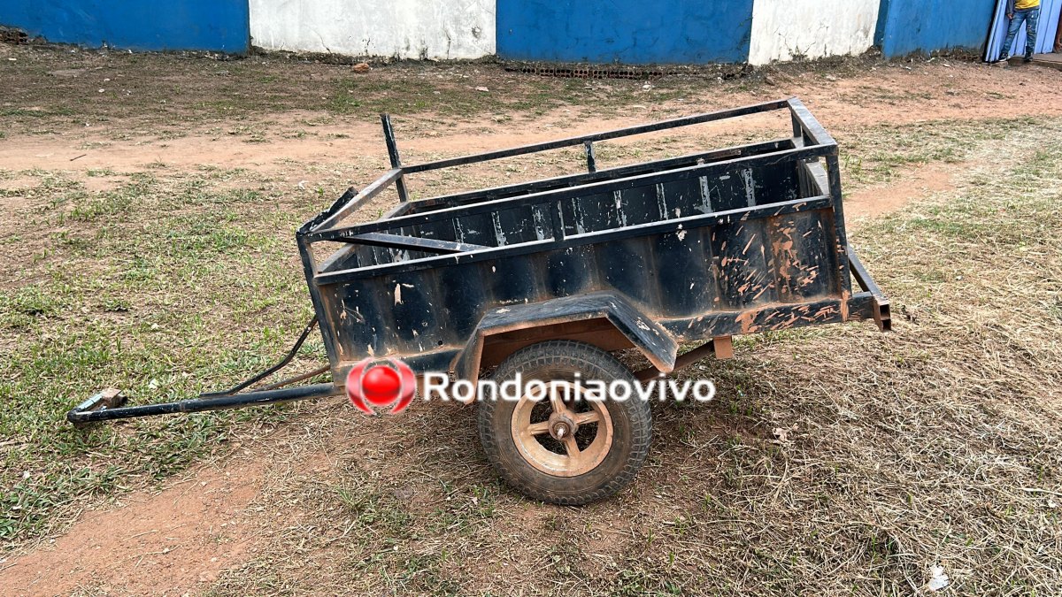 VÍDEO: Reboque de moto se solta e atinge motociclista em frente de escola 
