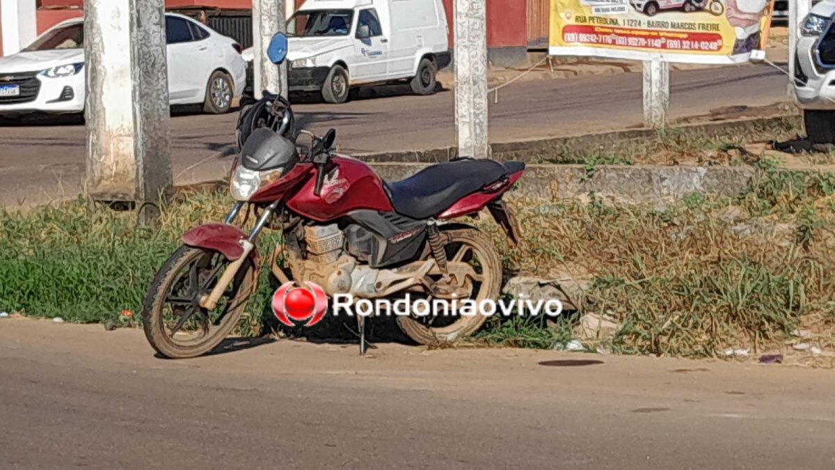 COLISÃO: Motociclista bate contra carro e fica ferido na Estrada dos Periquitos