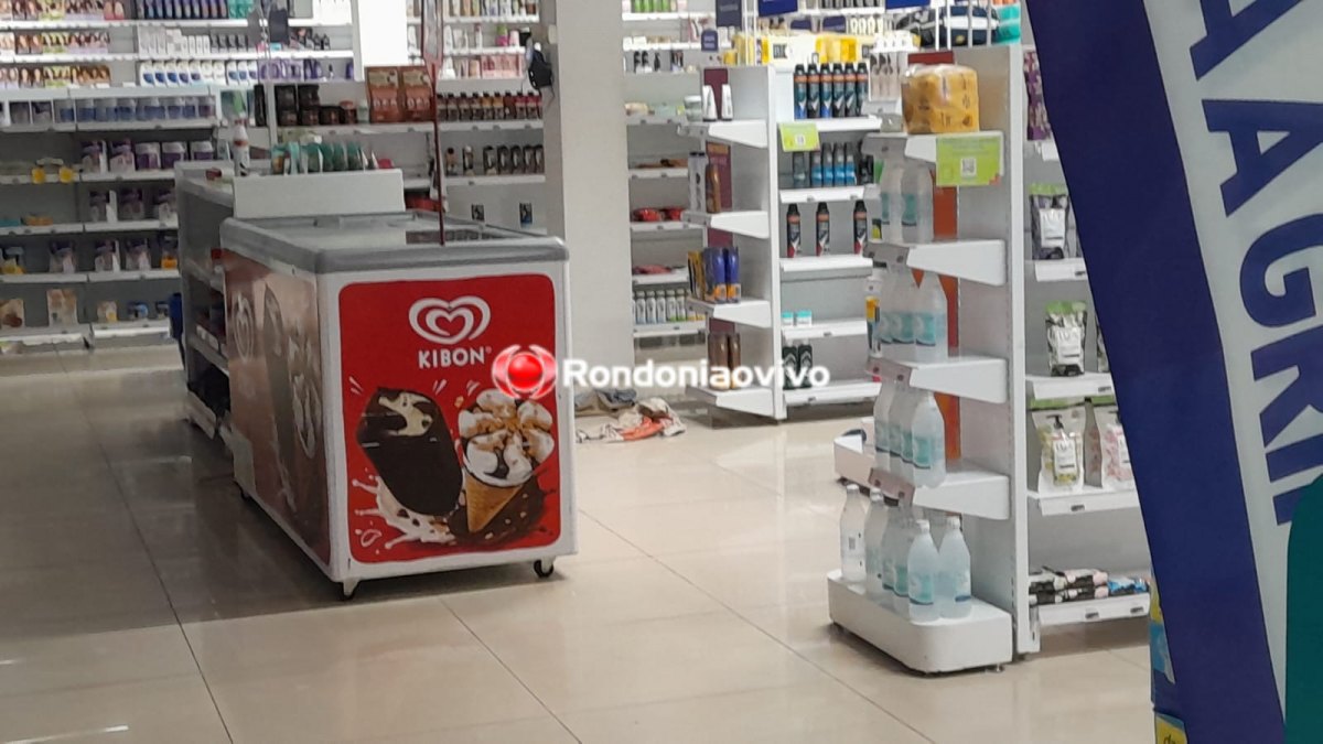 NO CENTRO: Farmácia Pague Menos é alvo da criminalidade na madrugada 