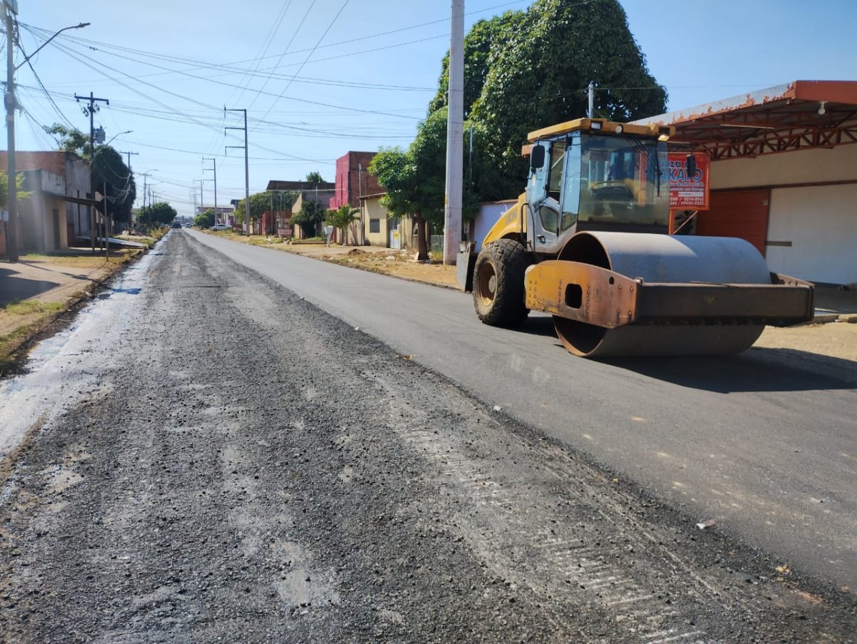 EDWILSON NEGREIROS: Vereador requisita melhoria urgente à Rua Alexandre Guimarães e é atendido