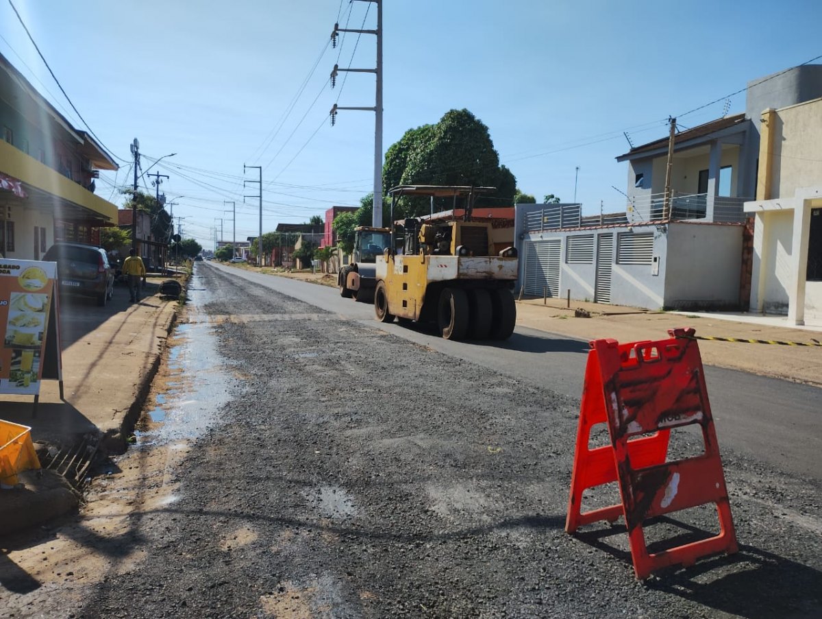 EDWILSON NEGREIROS: Vereador requisita melhoria urgente à Rua Alexandre Guimarães e é atendido