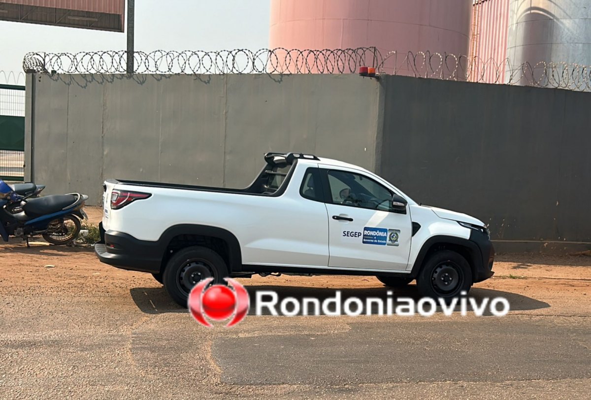 VÍDEO: Ciclista é gravemente atropelado por carro do governo ao lado do Atacadão