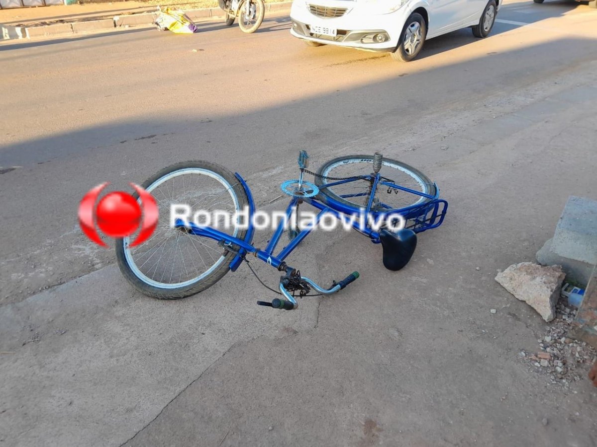 URGENTE: Ciclista se choca contra poste após atropelamento em frente de escola 