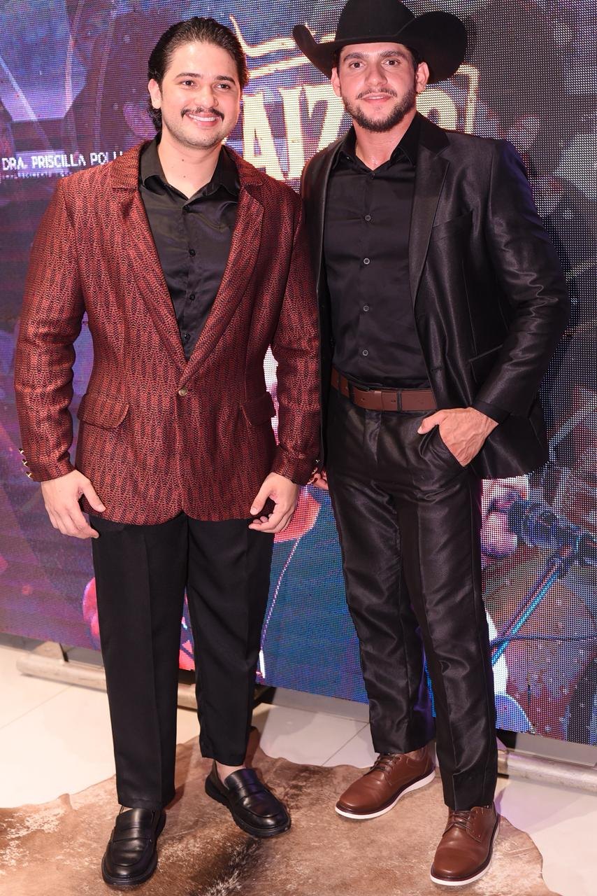 SUCESSO REGIONAL: Cleber e João lançam projeto “Raizão” em evento prestigiado em Rolim de Moura